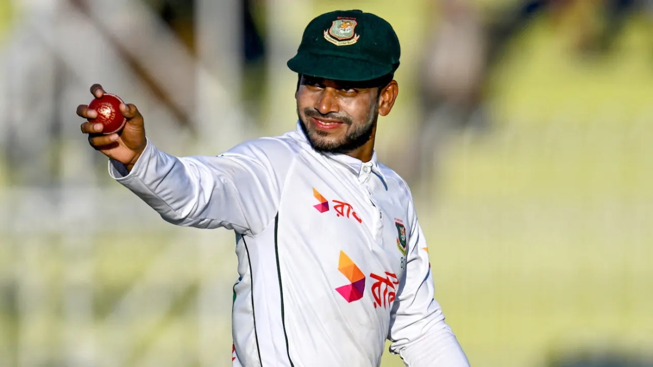 সাকিবকে পেছনে ফেলে মিরাজের রেকর্ড